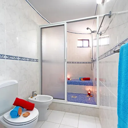 Charming In With Private Pool Villa