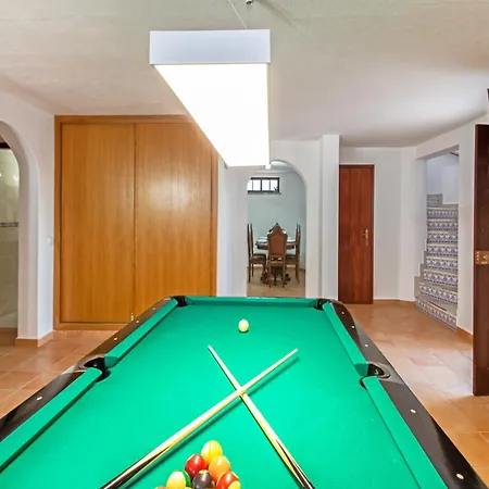 Villa Charming In With Private Pool